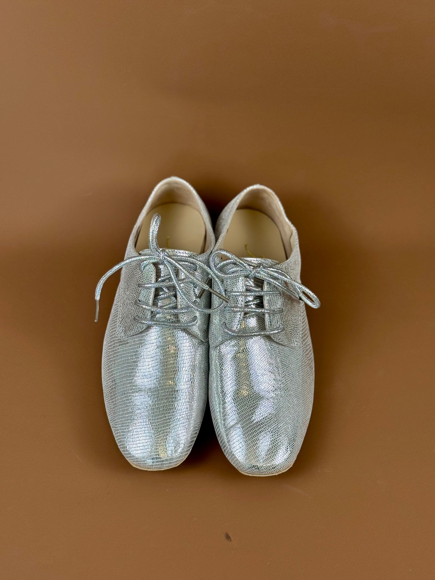Silver leather Practice Argentine tango shoes- Jazmin tango shoes free shipping